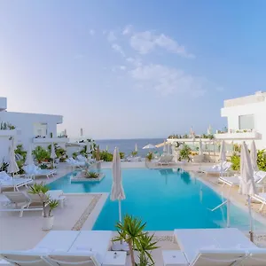 Hotel Lani's De Luxe - Adults Only